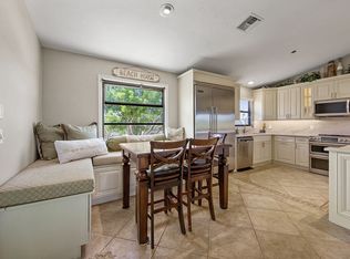280 Seminole Way, Fort Myers Beach, FL 33931