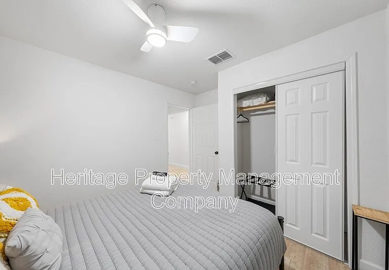 908 Liberty Ave — Photo 22