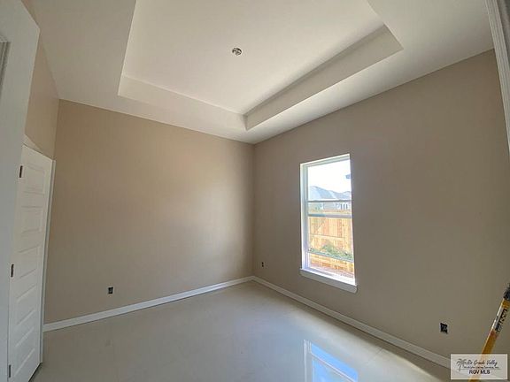 3rd image of 7560 Aster Ln
