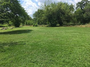 900 E Jackson St, Paris, TX 75460
