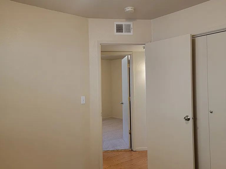 3391 E Fairmont Ave #A — Photo 7