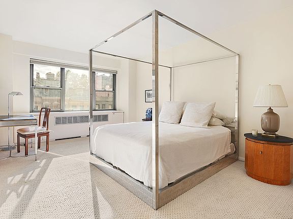 5th image of 16 Sutton Pl APT 5-C
