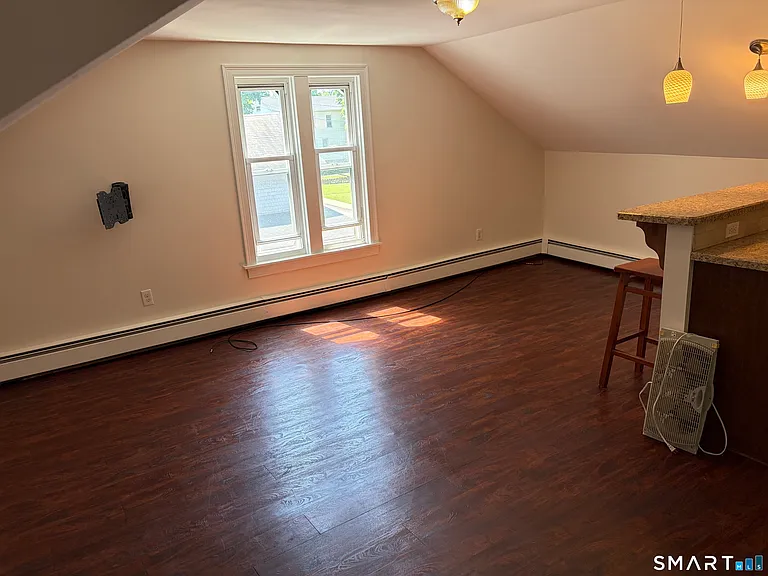 37-39 Hillside Ave — Photo 6