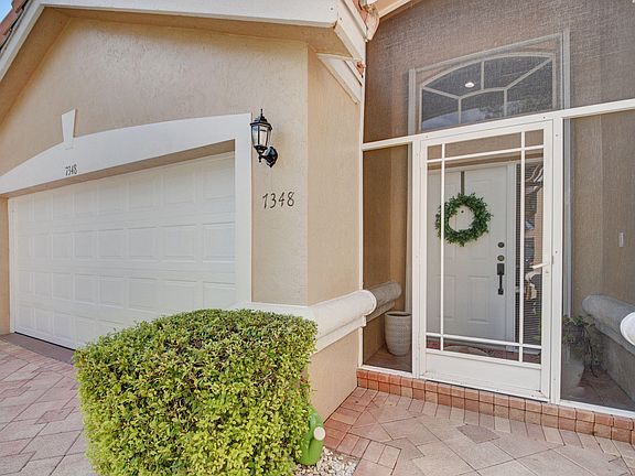 4th image of 7348 Lugano Drive