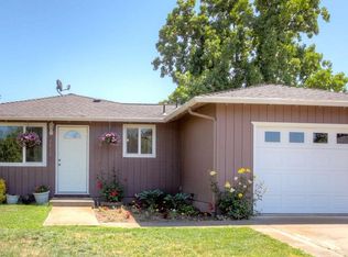 7836 Harlan Dr, White City, OR 97503