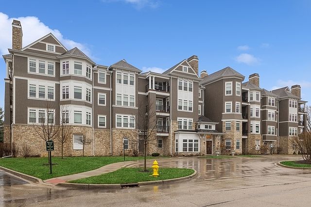 1st image of 149 W Kennedy Ln #408