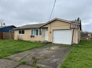 336 40th St, Springfield, OR 97478