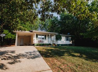 3 Fairfield Way SE, Silver Creek, GA 30173