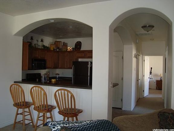 3rd image of 3143 N Westbury Way APT 3