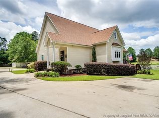 144 W Lake Ridge Rd, Raeford, NC 28376