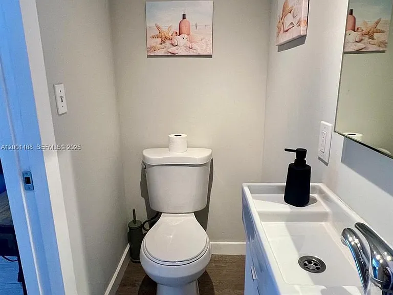 2932 NW 16th Ave #3 — Photo 11