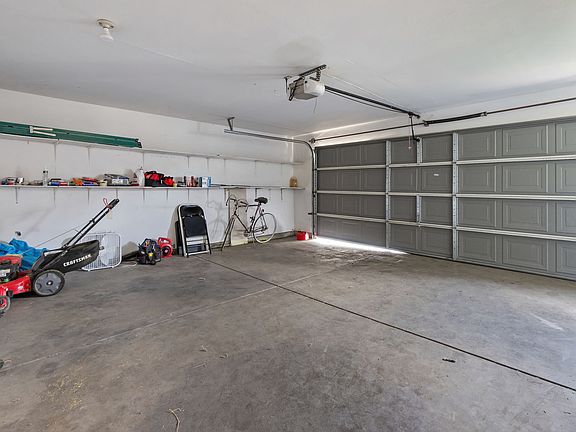 2nd image of 5005 Centaur St