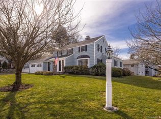 2 Belleval St, Darien, CT 06820