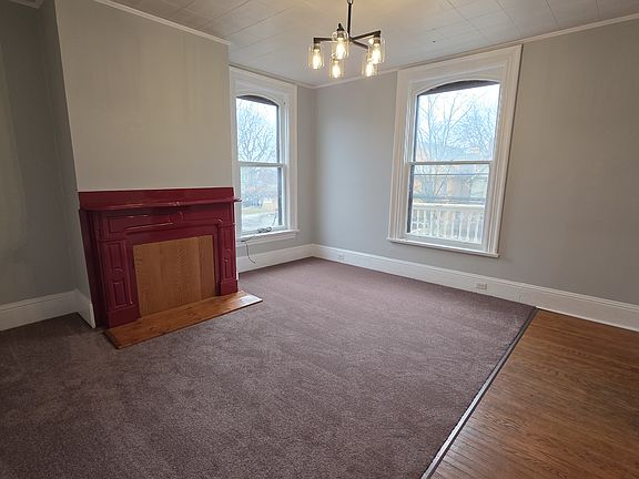 2nd image of 508 W 4th St #5