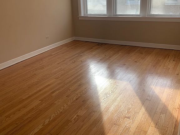 3rd image of 1154 S Mason Ave #3