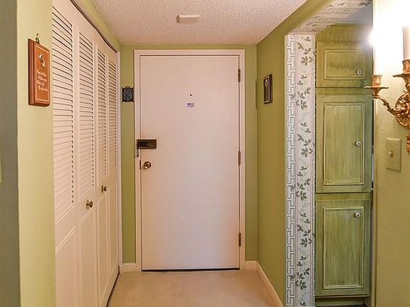 3rd image of 2100 Santa Fe St APT 608