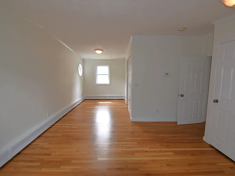 59 Junction St — Photo 4