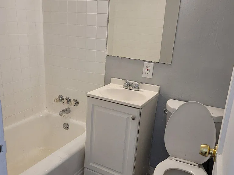 5037 Benning Rd SE — Photo 5