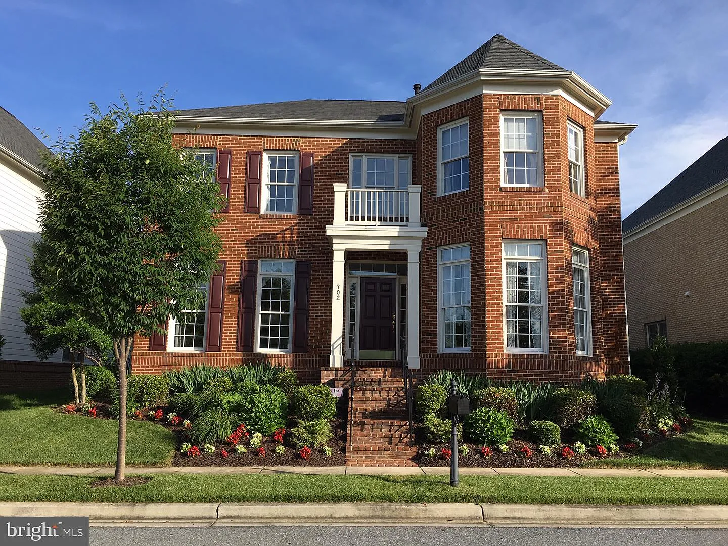 702 Drake Way photo 1