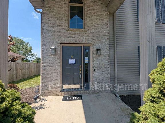 2nd image of 10931 Smokey Ridge Pl