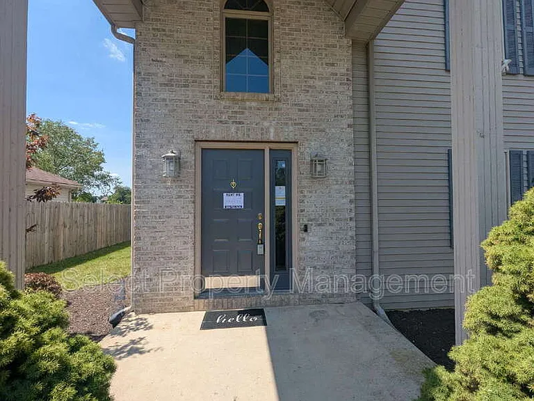 10931 Smokey Ridge Pl — Photo 2