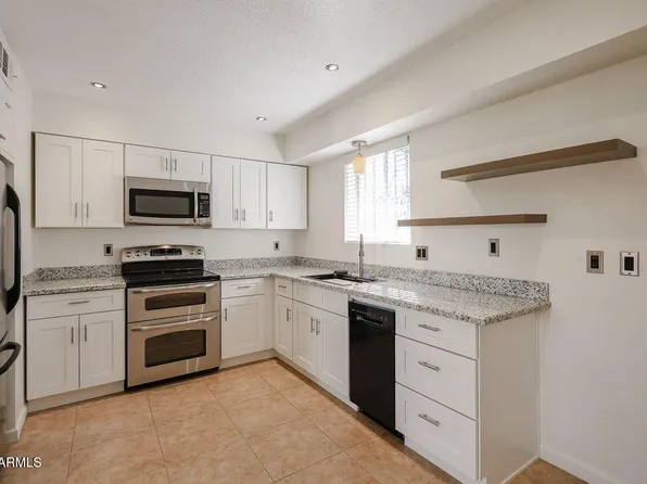 3326 W TANGERINE Lane W, Phoenix, AZ 85051