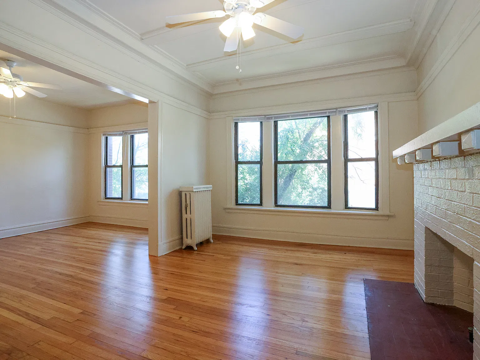 2 bed, 1.5 bath, 700 sqft, $2,750 — Photo 3