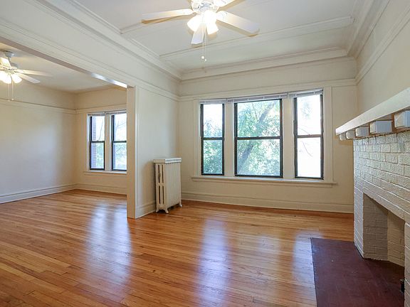 3rd image of 3919 N Fremont St APT 3