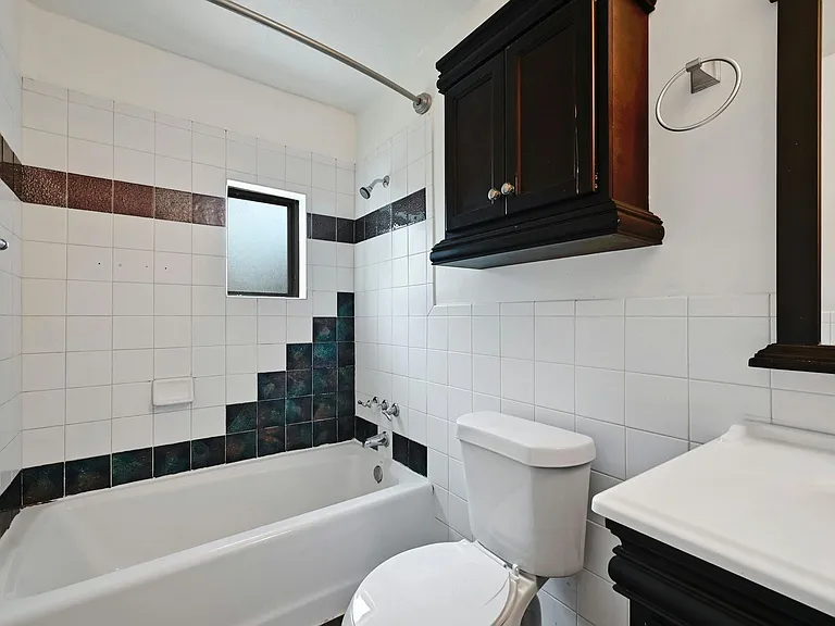 2829 San Gabriel St — Photo 30