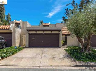 71 Villa Dr, San Pablo, CA 94806