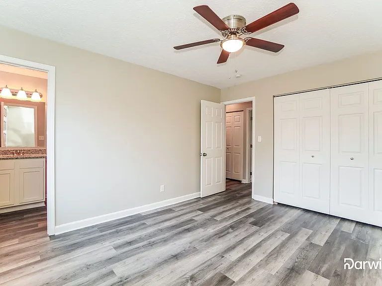 8811 Seabright Dr — Photo 12