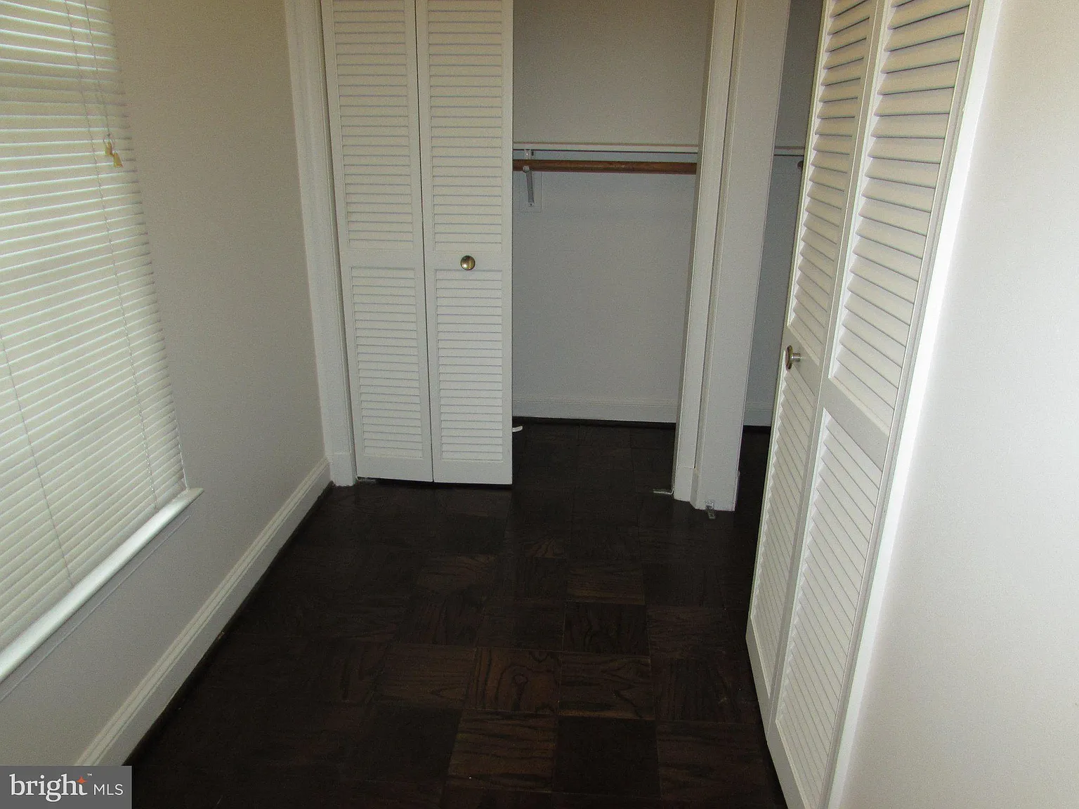 3 bed, 2.0 bath, 2036 sqft, $3,000 — Photo 4