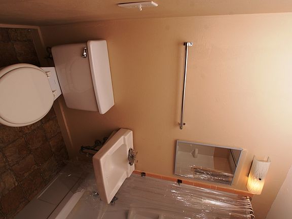 3rd image of 1015 N 47th Ave APT 6