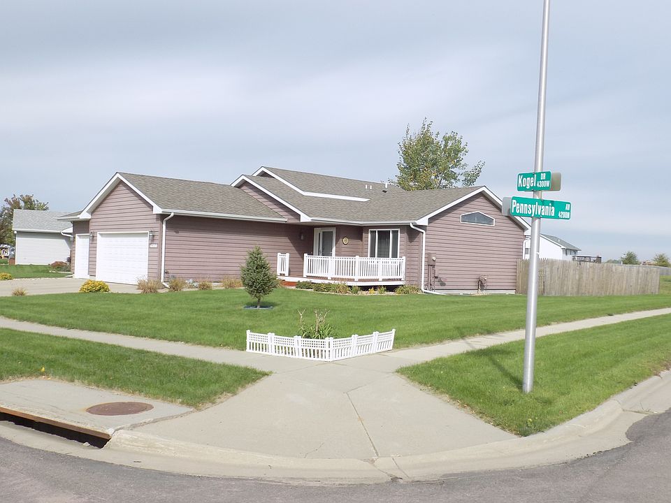 1st image of 4300 W Kogel Dr
