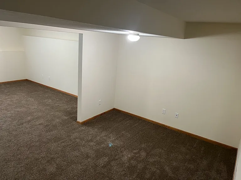 6176 Cross Bend Ct — Photo 15