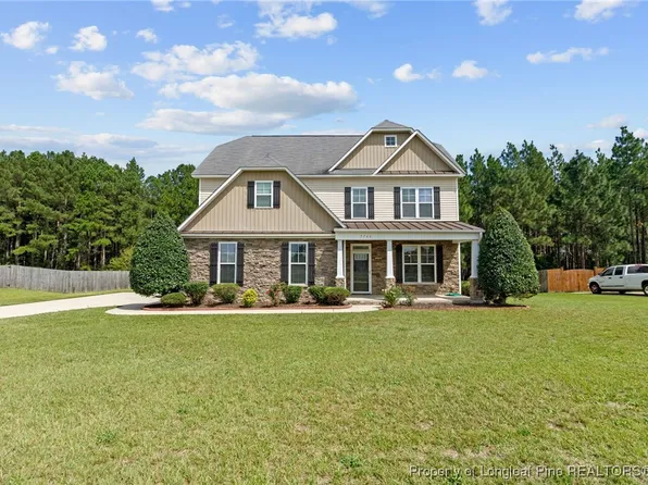 5166 Aberdeen Rd, Raeford, NC 28376