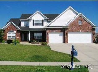 3328 Garvey Ln, Edwardsville, IL 62025