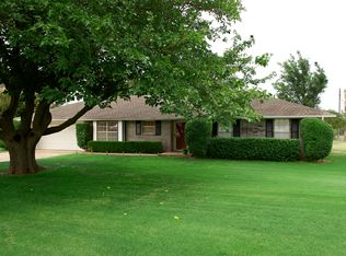 612 Meadow Ln, Tuttle, OK 73089