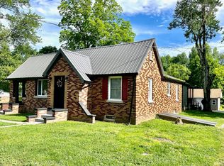301 W Oak St, Tennyson, IN 47637