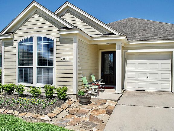 4th image of 7011 Alcott Manor Ln