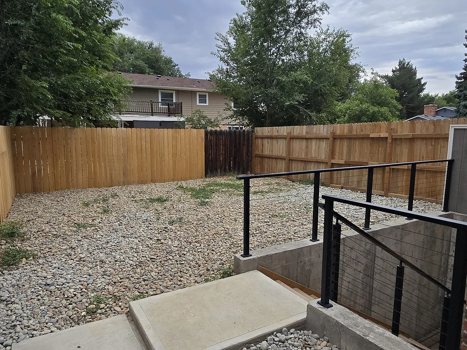 3 bed, 1350 sqft, $1,950 — Photo 3