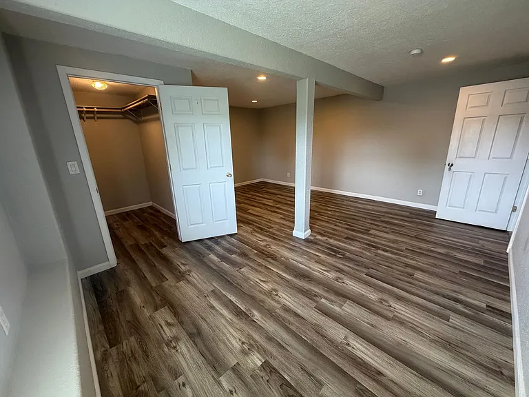 24590 True Dr — Photo 20