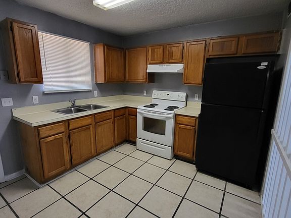 4th image of 5123 Westchase Ct #3