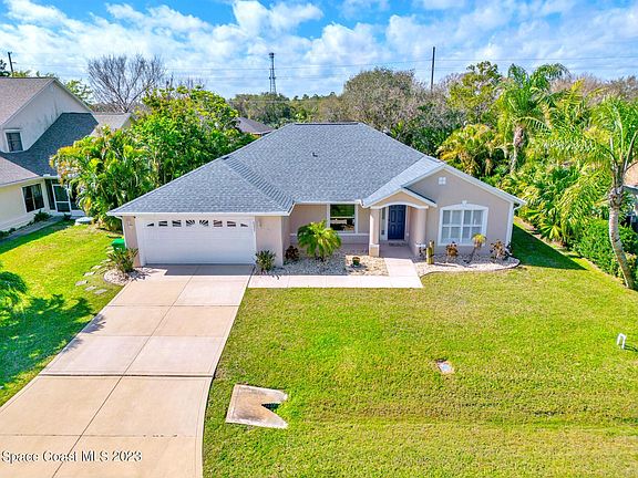 5th image of 6225 Halyard Ct