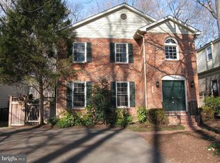 6800 Baron Rd, Mc Lean, VA 22101