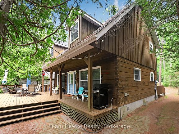 4th image of 698 Tiny Beaches Rd S