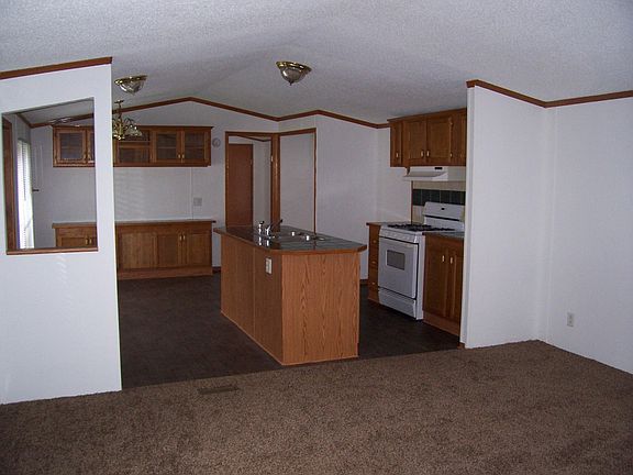 2nd image of 14566 N Red Bud Trl