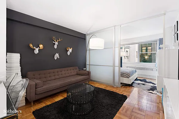 Sold by Sotheby's International Realty | media 1