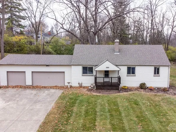 7851 Volk Dr, Dayton, OH 45415