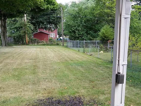 5th image of 210 W Wolf Ave